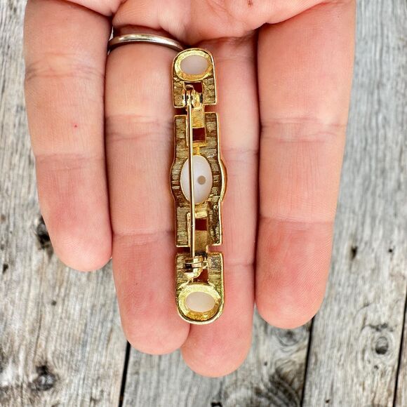 Gold Bar pin Pearl Bar Long Brooch - Picture 2 of 2
